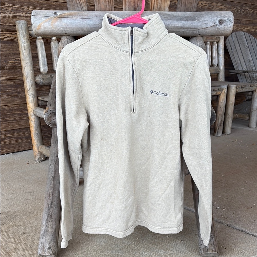 Columbia Light Tan Quarter-Zip Fleece
